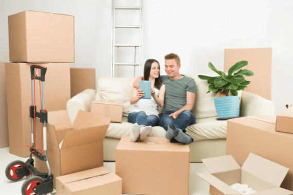 نقل عفش من المدينة إلى صبيا